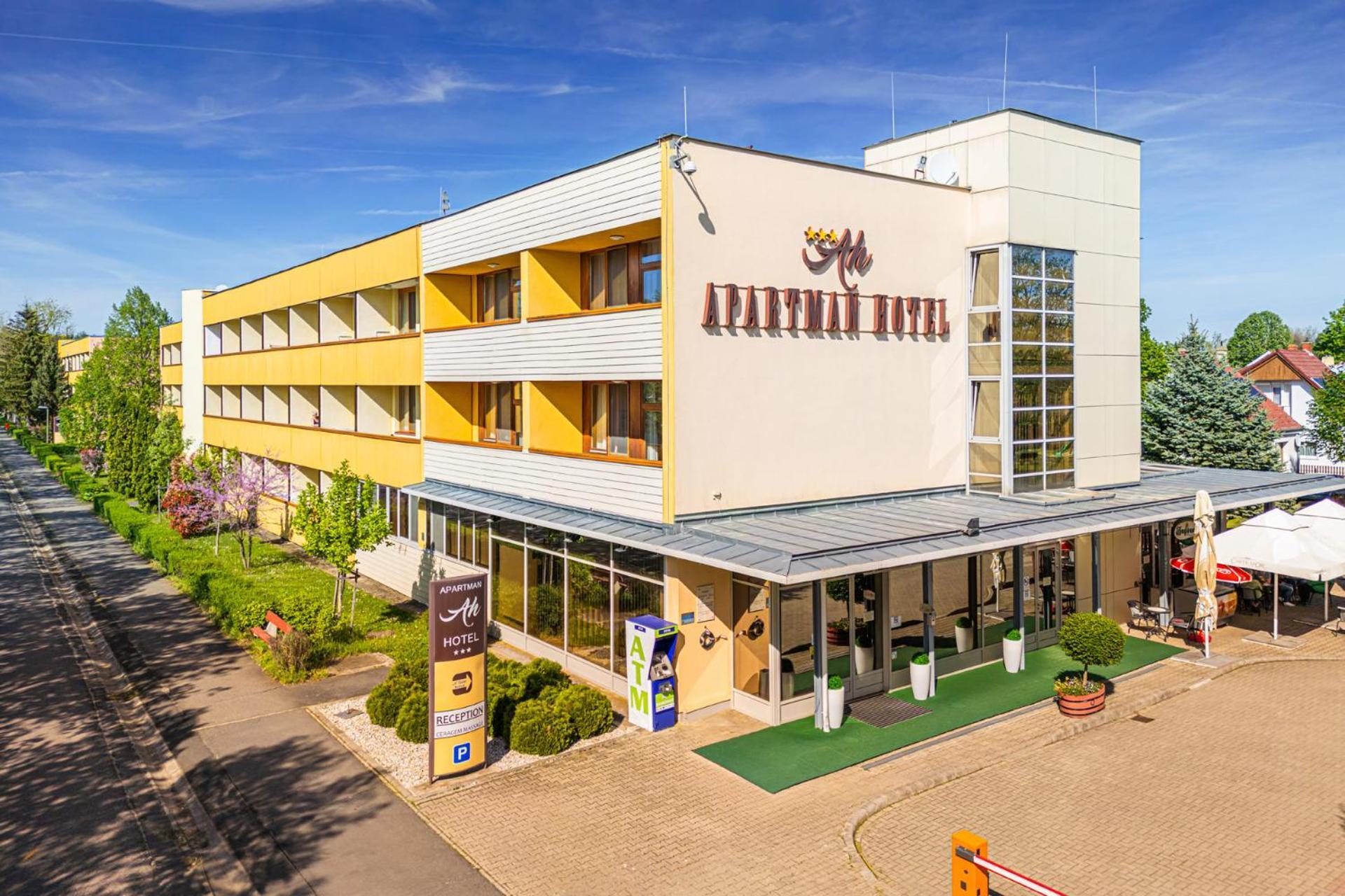 Apartman Hotel Buk Ngoại thất bức ảnh